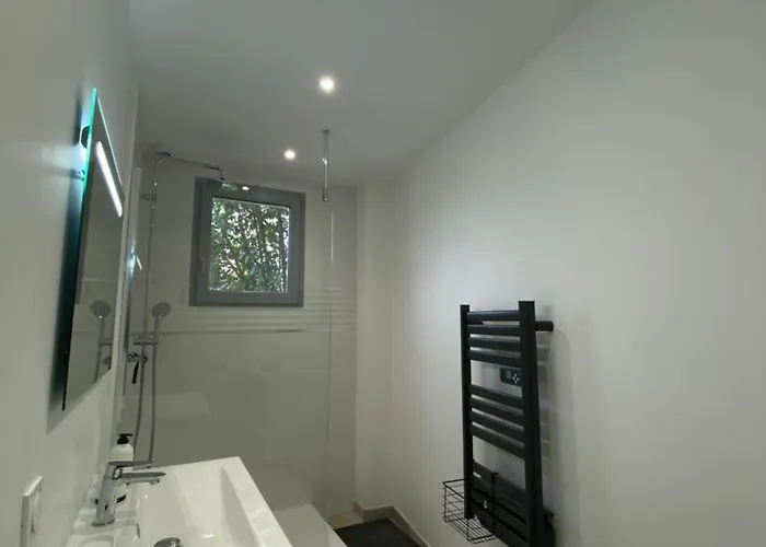 La Maisonnette De Curis *