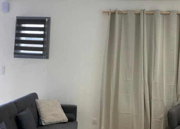 La Maisonnette De Curis *